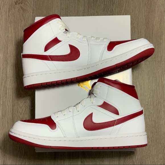 Jordan 1 Mid Reverse Chicago BQ6472-161 US Women's Sz 9.5/Men's Sz 8 New✅ - Picture 8 of 12